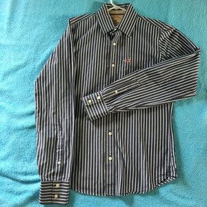 Size small striped hollister button down.